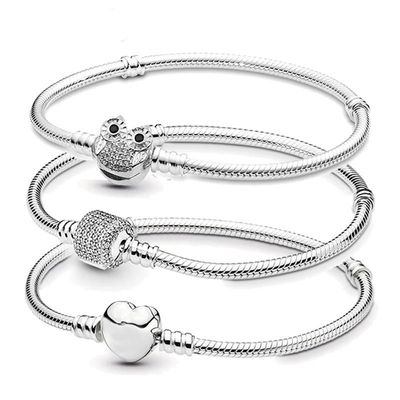 La cadena linda plateada de plata de la pulsera encanta el regalo de la joyería de DIY que hace el rodio plateado