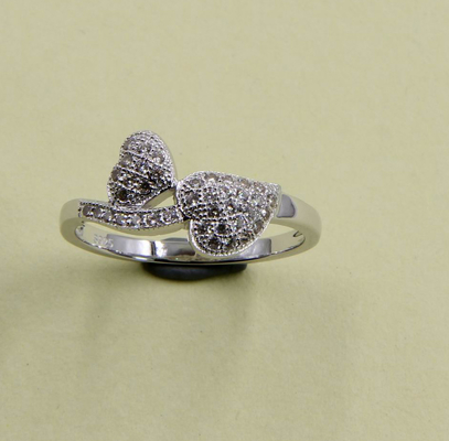 Anillo apilable CZ AAA 925 de plata esterlina CZ anillos pera / oval / redondo / chevron / corte de corazón CZ anillo de piedra preciosa