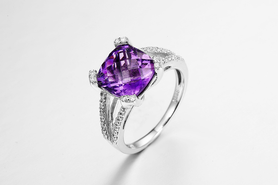 anillo de bodas femenino de plata de la amatista del AAA CZ de los anillos de la piedra preciosa 3.16g 925