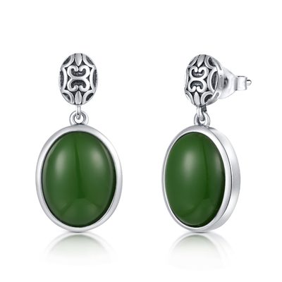 Jade del verde del óvalo de diciembre Birthstone 925 Sterling Silver Gemstone Earrings 10x13m m