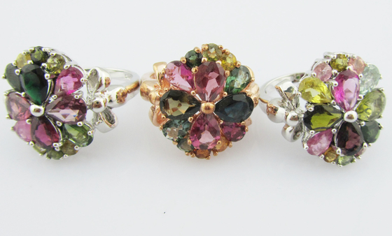 Anillos de piedra preciosa de color turmalina ovalada en plata 925