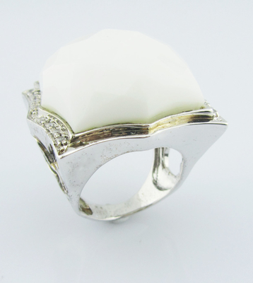 925 Anillos de plata de plata esterlina de forma irregular de ágata blanca para mujeres Anillos de plata esterlina con piedras