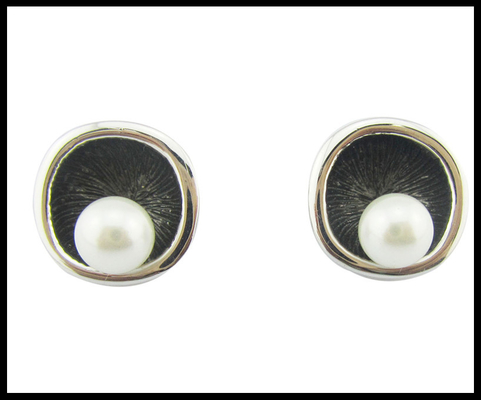 Perla Redonda Blanca Perla Estilo Clásico Plata 925 Joyería Conjunto con AAA CZ y Rodio Revestimiento Plata Esterlina Boda