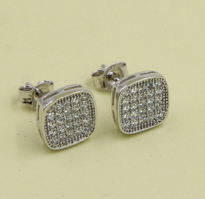 AAA CZ Solitaire Stud Los aretes en plata esterlina para joyería