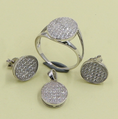 2-5g Óvalo 925 Plata Cubico Zirconia Stud Ahorros para Joyería Fabricación de cubo de zirconia Stud Ahorros de plata esterlina