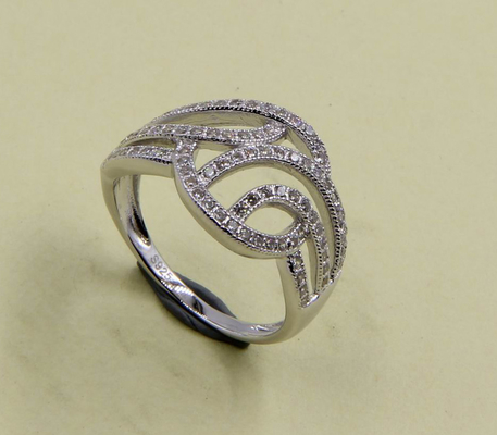 Anillos de circonía cúbica de plata esterlina para el uso diario Anillo de corazón de plata esterlina Anillos de pulgar de plata esterlina Moda