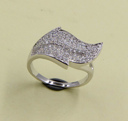 Anillo de diseño de hojas de 925 de plata pura con soltero y pavimento de la eternidad banda de plata esterlina diamante
