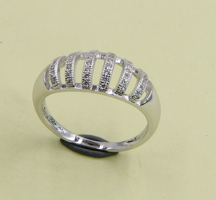 Anillos de plata CZ de 925 esterlina con pavimento redondo marqués corazón oval cúbico zirconia plato anillo de plata moderno