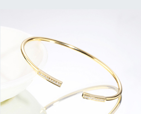 sistema abierto del brazalete del círculo de Diamond Bangle 4.0g del oro de 0.12ct 18K