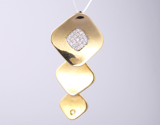 18k Oro Revestido Geométrico 925 Plata Esterlina Colgante Unisex Colgante Colchón Colgante con Cadena Colección Elegante