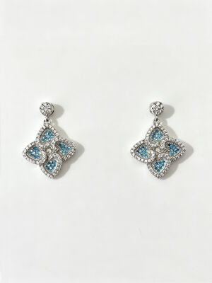 Clavo de cuatro hojas 925 de plata CZ Aretes ligeros de plata esterlina acuamarina + cubo blanco de zirconia Aretes diseñados para un uso cómodo y un brillo duradero