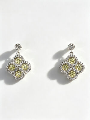 Rodio Revestido 925 Plata CZ Aretes con manzana Verde y Blanco AAA CZ piedras en redondo diseño de círculo de flores de la suerte